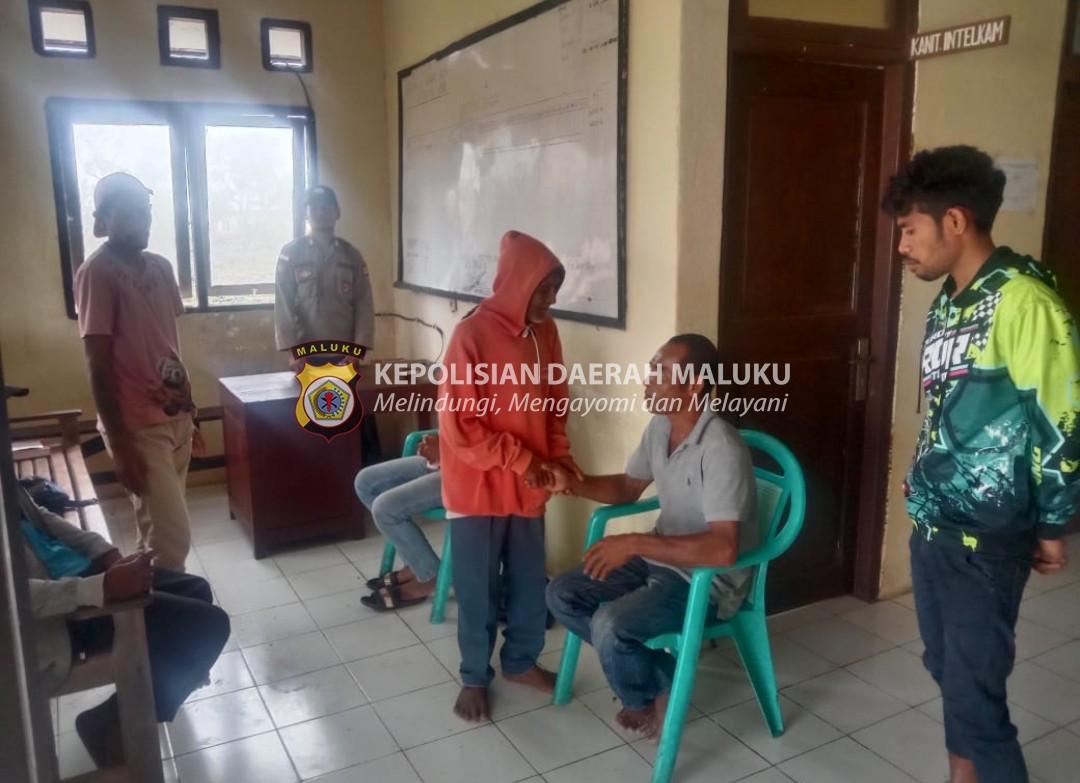 Personel Polsek Moa Selesaikan Masalah Warga Melalui Pendekatan Restorative Justice