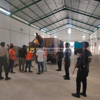 Polres Aru Amankan Surat Suara Pemilu 2024 yang Tiba di Dobo