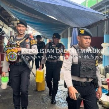 Sat Samapta Polresta Ambon Temukan Miras Saat Pelaksanaan Patroli