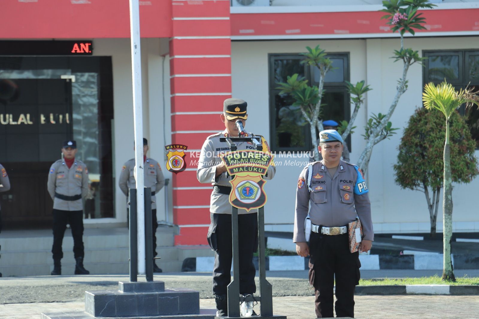 Polres Pulau Buru Gelar Upacara Hari Kesadaran