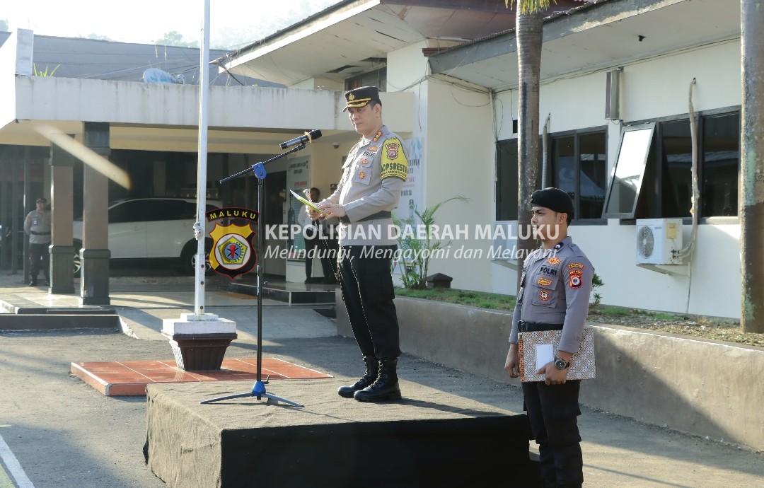 Kapolresta Ambon Pimpin Upacara Hari Kesadaran Nasional