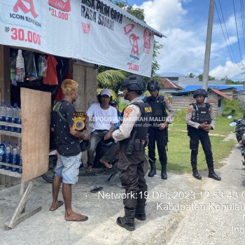 Melalui Patroli Satuan Samapta Polres Kepulauan Aru Berikan Pelayanan Terbaik Demi Wujudkan Situasi Yang Kondusif.