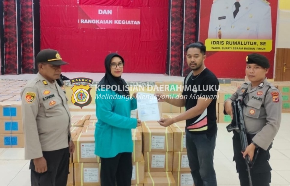 Polres SBT Kawal Ketat Kedatangan Pendistribusian Logistik Pemilu 2024