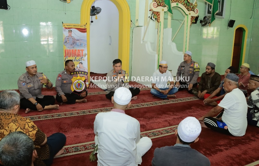 Kapolresta Ambon Gelar Jumat Curhat Bersama Masyarakat Negeri Batu Merah