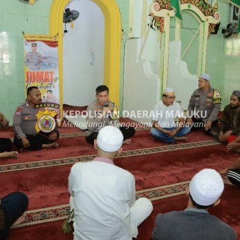 Kapolresta Ambon Gelar Jumat Curhat Bersama Masyarakat Negeri Batu Merah