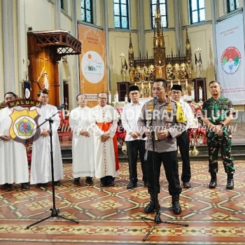 Tinjau Gereja Katedral dan GRII, Kapolri Bicara Keberagaman Hingga Jaga Persatuan-Kesatuan Indonesia