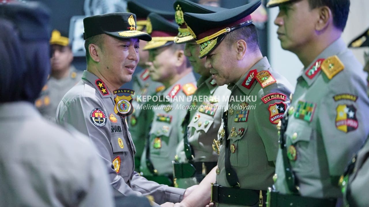 Lantik Pejabat Baru, Kadiv Humas Tekankan Sinergi Hadapi Tantangan