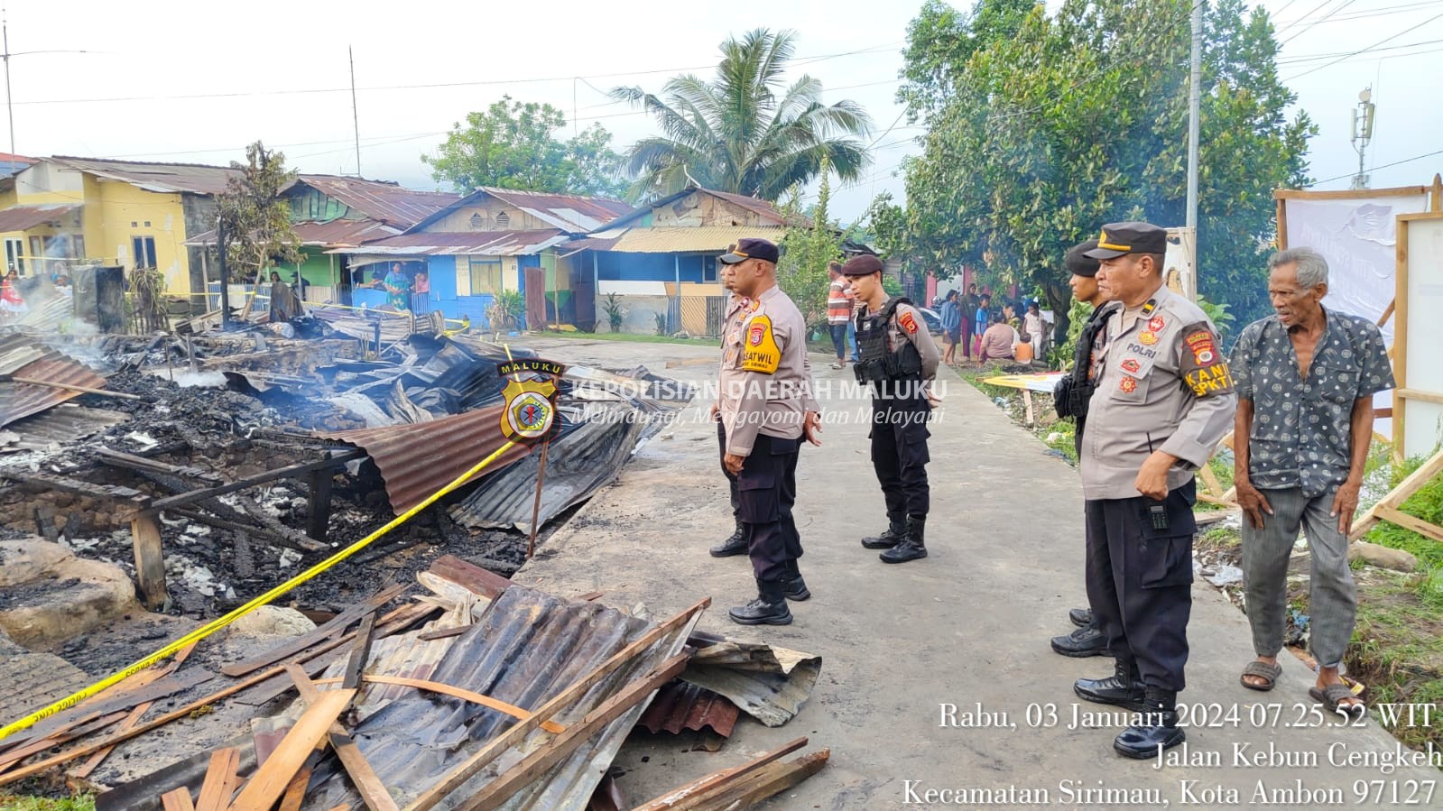 Rumah dan Tempat Usaha Milik Warga Batu Merah Dilalap Api