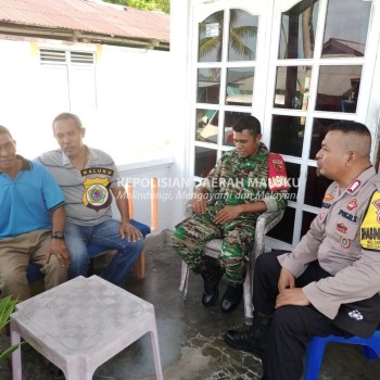 Bhabinkamtibmas dan juga babinsa lakukan Sambang kepada warga binaan sampaikan himbauan Kamtibmas