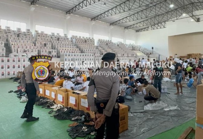 Satgas Preventif OMB Polresta Ambon Patroli dan Pengecekan di Gudang Logistik Pemilu