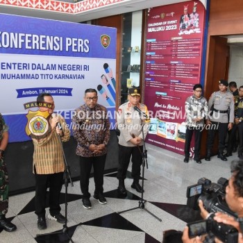 Kapolda Jemput Mendagri dan Hadiri Pertemuan dengan Pejabat Bupati/Walikota se Maluku