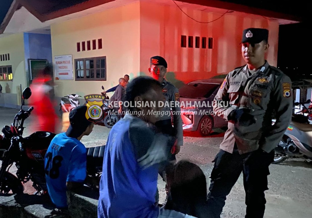 Tingkatkan Patroli Malam, Polsek Leihibar Himbau masyarakat Jaga Kamtibmas