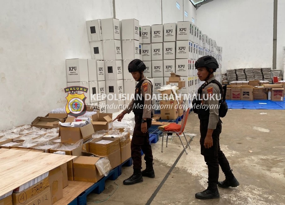 Polres MBD Patroli Cipta Kondisi, Datangi Gudang Logistik Pemilu Guna Mengecek Keamanan Dokumen Pemilu 2024