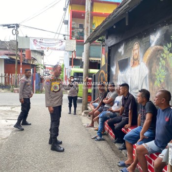 Jelang Pemilu, Polda Maluku Gencar Temui Warga di Sejumlah Pangkalan Ojek untuk Sosialisasi Kamtibmas