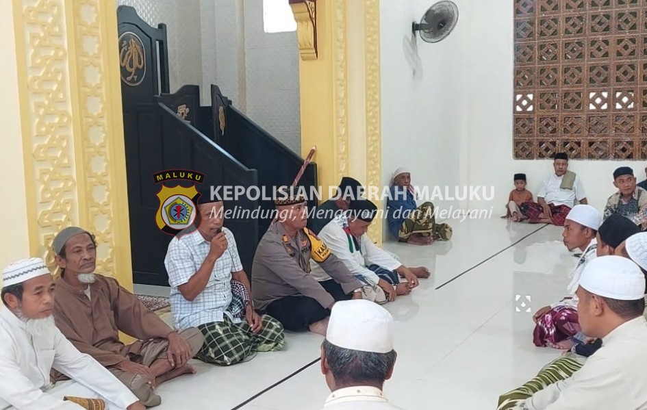 Jumat Curhat, Polsek Nusaniwe Dengar Keluhan Warga