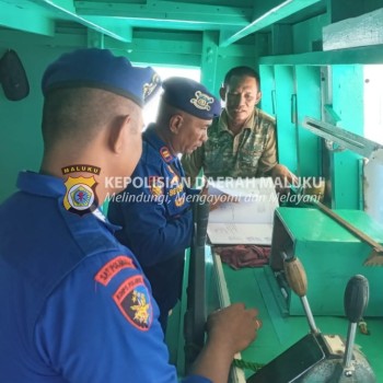 Satuan Polairud Polres MBD Lakukan Sambang Kamtibmas Perairan dan Pengawasan Aktifitas Kapal Nelayan