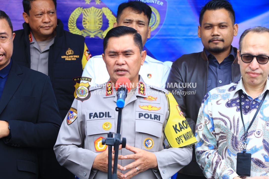 Kabaharkam Polri Lepas 111 Personel Amankan TPS Luar Negeri: Jalankan Tugas dengan Baik