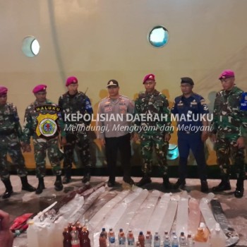 Ratusan Liter Sopi Disita Polsek KPYS dan Marinir