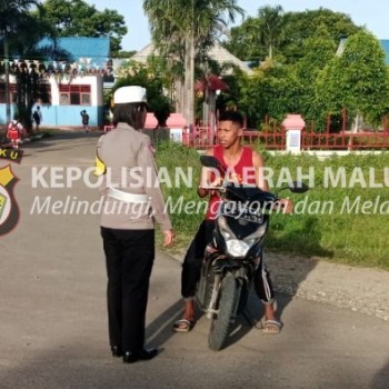 Sat Lantas Tekan Pelanggaran dan Laka Lantas Dengan Mengedukasi Warga Tertib Berlalu Lintas