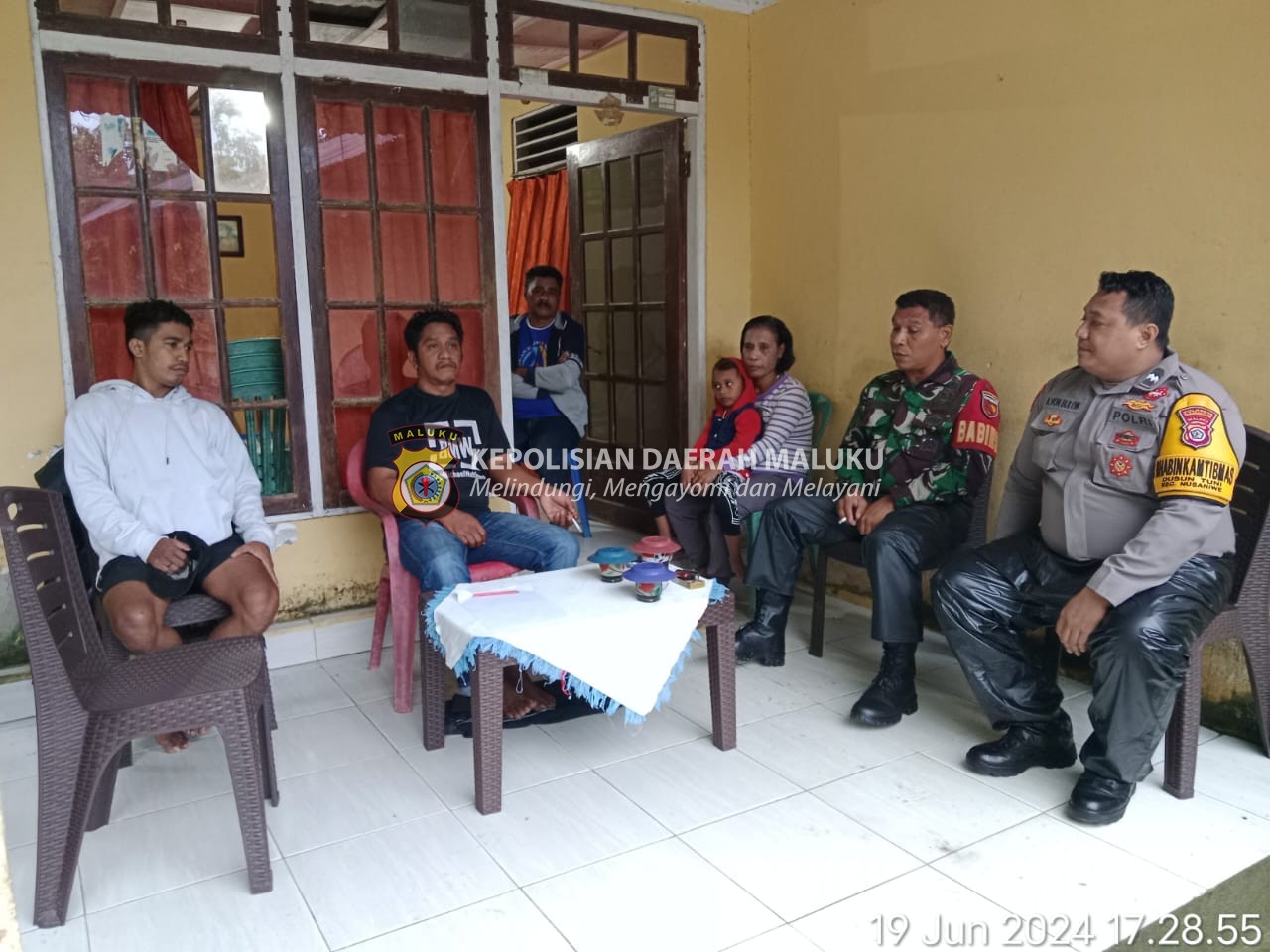 Bhabinkamtibmas Dusun Tuni Giat Sambang, Ajak Warga Jaga Keamanan Lingkungan