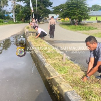 Dalam Rangka Hari Bhayangkara Ke 78 Polres Buru Selatan Melaksanakan Penanaman Pohon