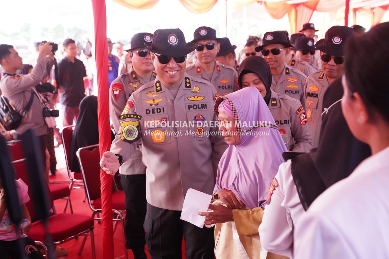 Senyum Warga saat Hari Jadi Ikatan Keluarga Dhira Brata 1990 ke-34, Berikan Manfaat Besar untuk Masyarakat Luas dengan Bakti Sosial