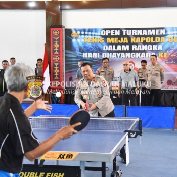 Kapolda Maluku Tinjau dan Main Tenis Meja Kapolda Cup 2024