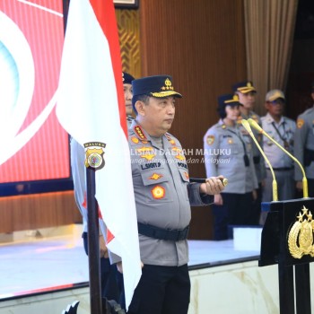 Kapolri Pimpin Upacara Kenaikan Pangkat 31 Pati Polri