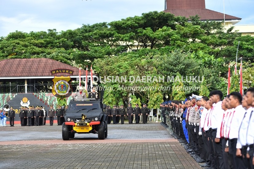 Pimpin Upacara Peringatan HUT ke 78 Bhayangkara. Kapolda : Sinergitas untuk Maluku yang aman dan damai