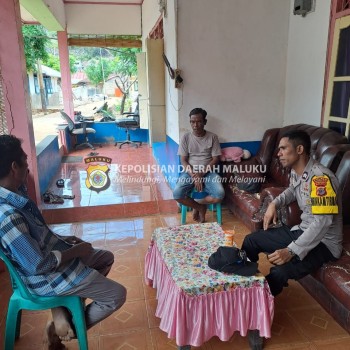 Bhabinkamtibmas Secara Intensif Sosialisasi Kamtibmas Kepada Warga Jelang Pemilu Kepala Daerah 2024