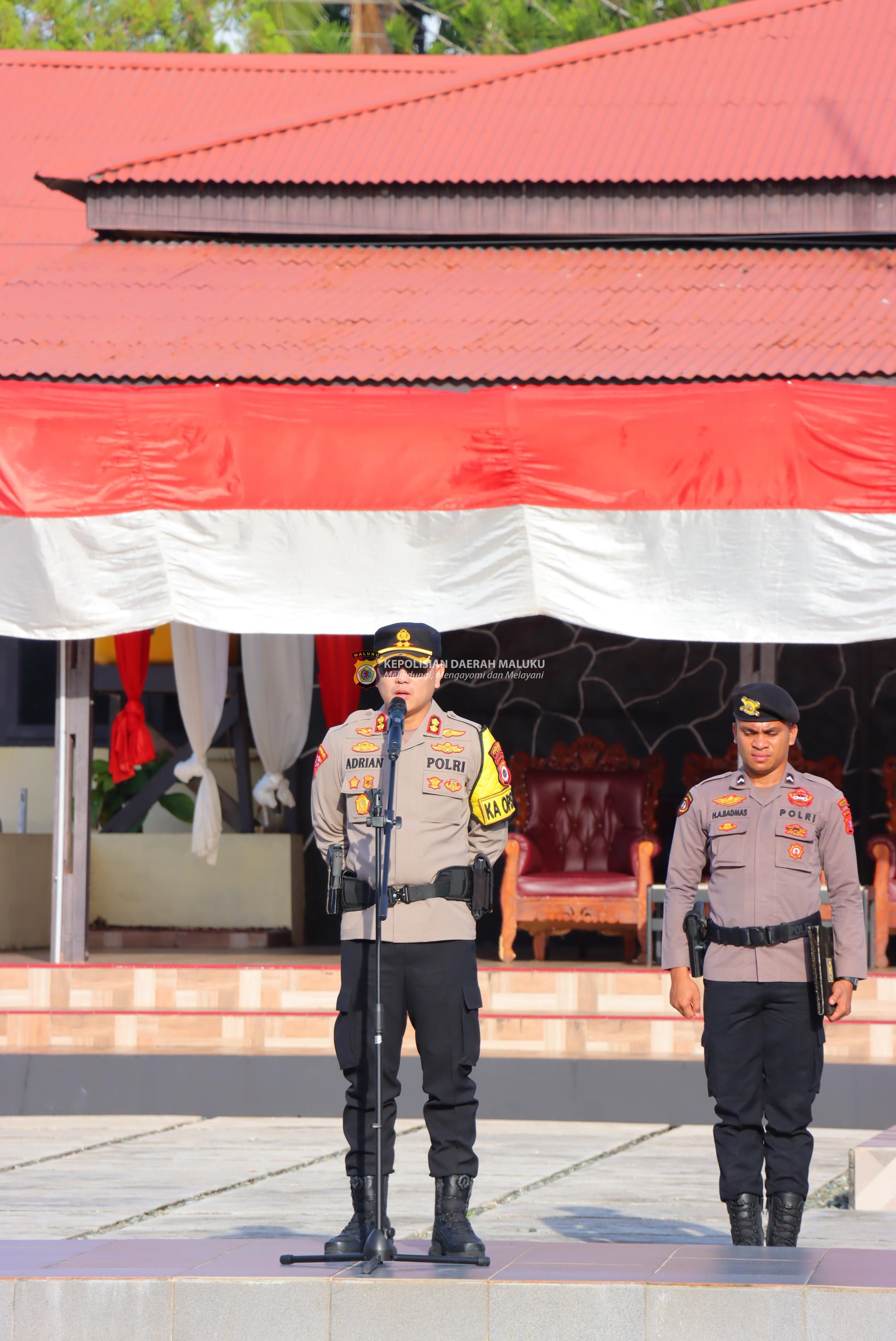 Apel Perdana Kapolres Tual Bersama Personel Polres Tual Serta Personel Brimob
