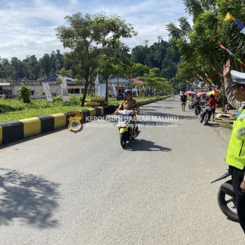 Satlantas Laksanakan Pengaturan Arus Lalu Lintas Pagi