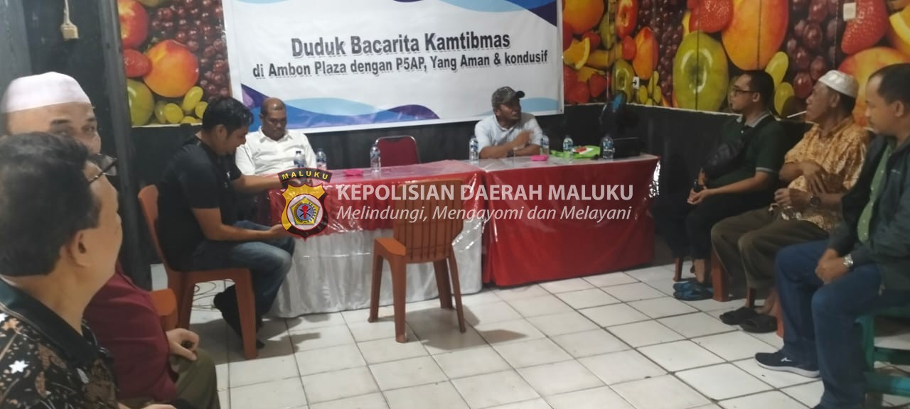 Pedagang di Amplaz Gugat ke PTUN