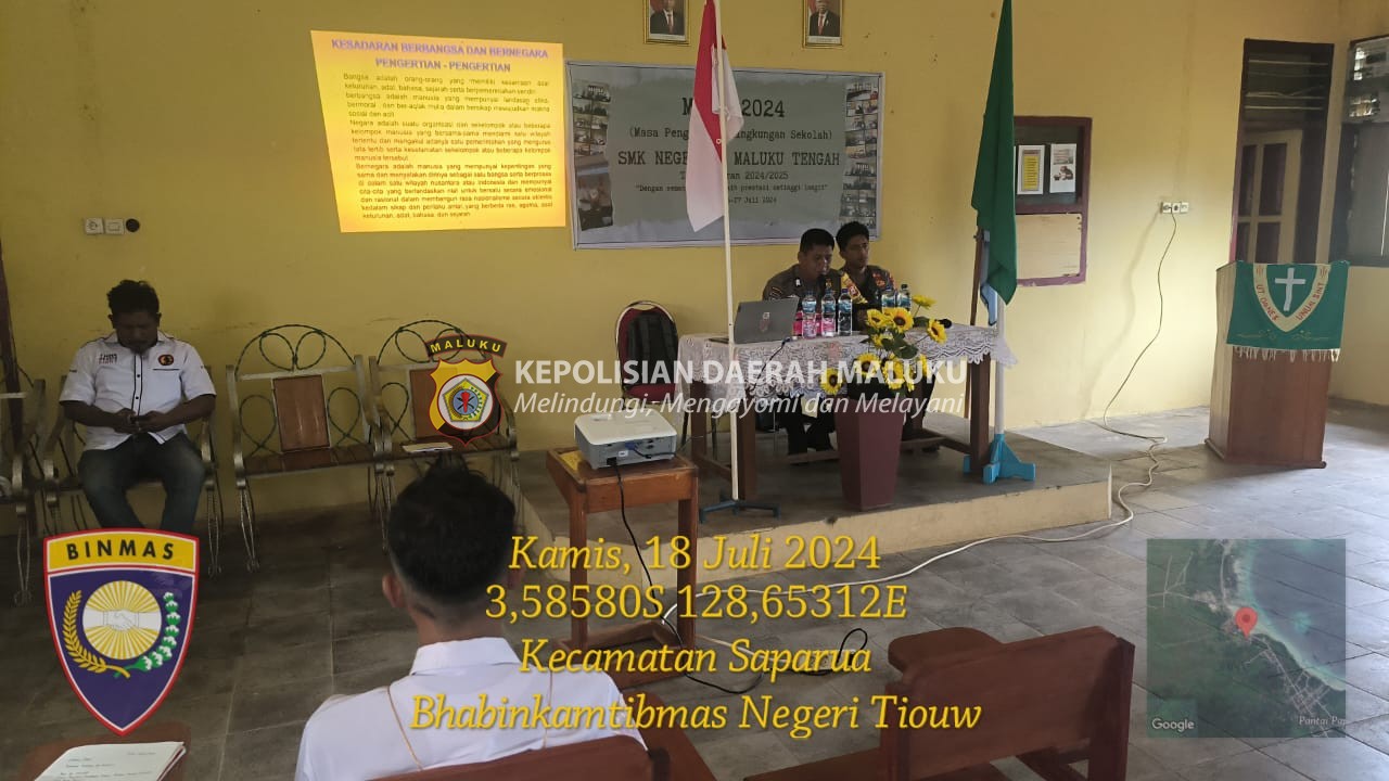 Bhabinkamtibmas Negeri Tiouw Berikan Sosialisasi Kesadaran Berbangsa dan Bernegara di SMK Negeri 02 Maluku Tengah