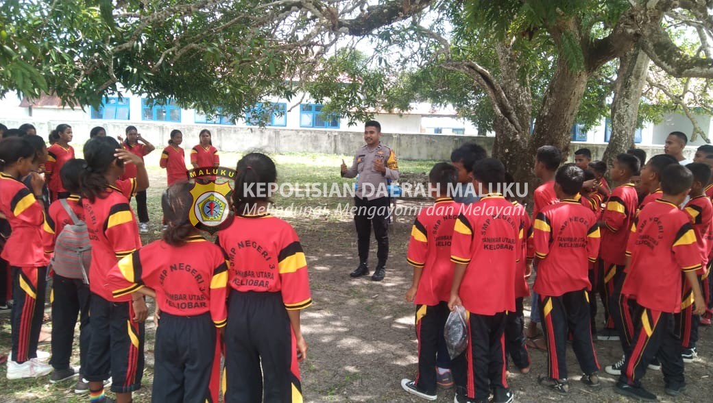 Upaya pencegahan kenakalan remaja, Bhabinkamtibmas Keliobar lakukan sosialisasi di Sekolah