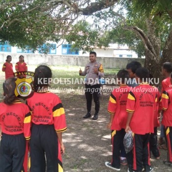 Upaya pencegahan kenakalan remaja, Bhabinkamtibmas Keliobar lakukan sosialisasi di Sekolah