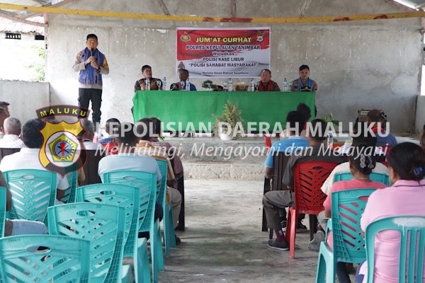 Gelar Jumat Curhat di Desa Atubul Dol, Kapolres Kepulauan Tanimbar dengar keluhan Masyarakat