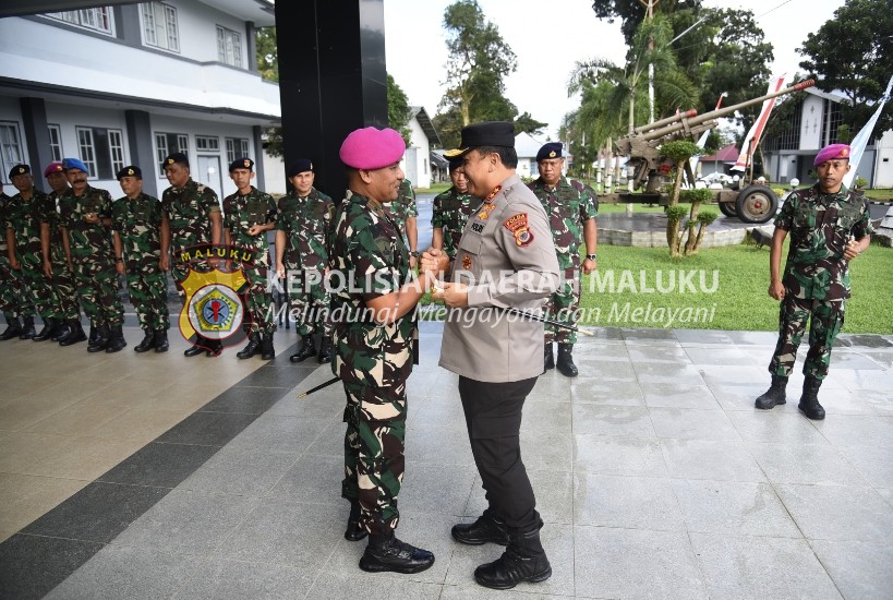 Kapolda Maluku Silaturahmi ke Lantamal IX Ambon