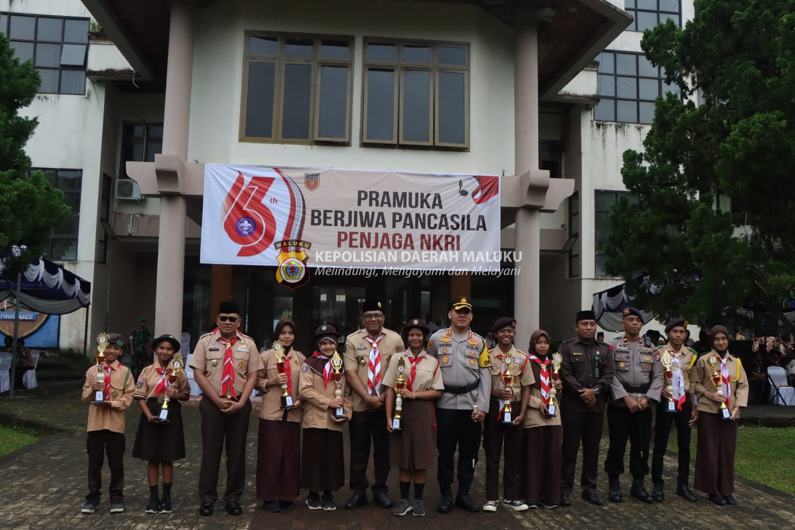 Peringati Hari Pramuka Ke-63, Kapolres Malteng Hadiri Upacara Bendera