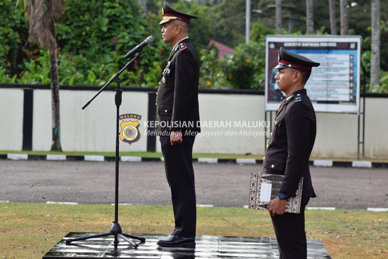 Wakapolres SBT Pimpin Upacara Hari Kemerdekaan ke-79 di Polres SBT