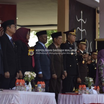 Kapolres SBT Hadiri Upacara Hari Kemerdekaan RI ke-79 di Kab. SBT