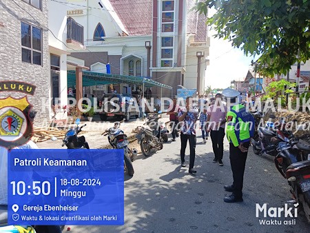 Lakukan pam dan gatur lalin saat Ibadah Minggu, Sat Lantas Polres Kepulauan Tanimbar turun di sejumlah Gereja