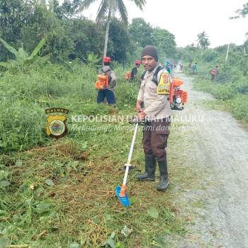 Kembali Bhabinkamtibmas Negeri Nua Nea Laksanakan Kerja Bakti Bersama Warga Binaan