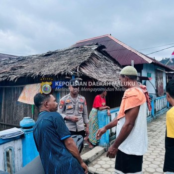 Polsek Ambalau Laksanakan Patroli Siang, Antisipasi Gangguan Kamtibmas