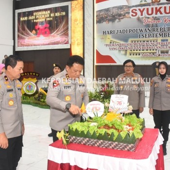 Syukuran HUT ke-76 Polwan, Kapolda: Terus Berbuat Baik Agar Polwan Polda Maluku Tetap Dicintai Masyarakat