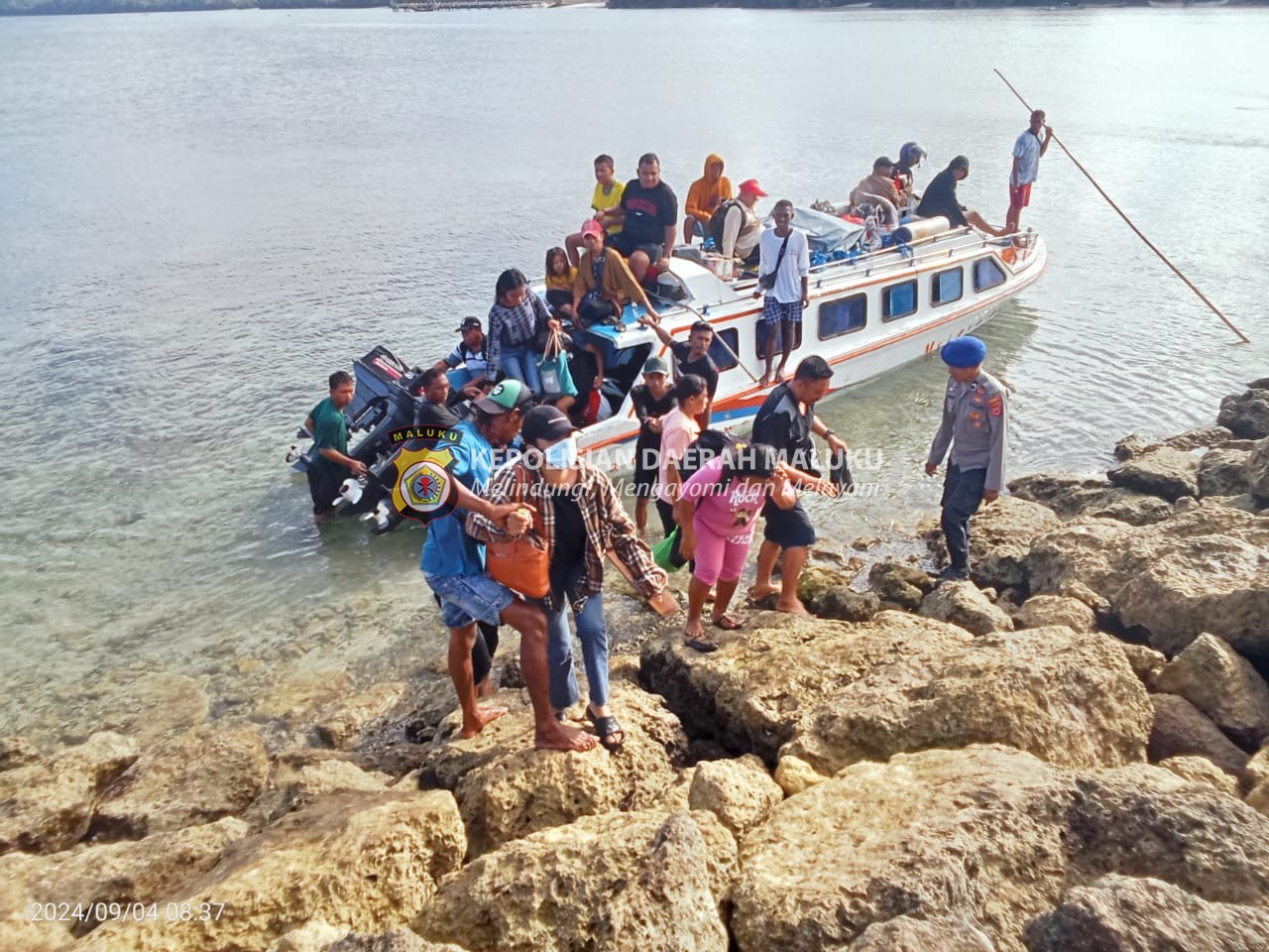 Satuan Polairud Polres MBD Gelar Program Pembinaan Kamtibmas Perairan Kepada Warga