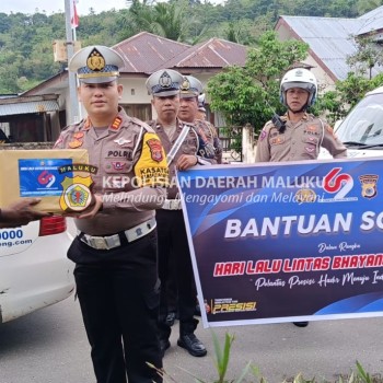 Kembali Peringati HUT Polantas ke-69, Satlantas Polres Malteng Bagikan puluhan Bansos