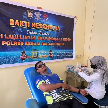 Sat Lantas Polres SBT Gelar Bakti Kesehatan Donor Darah