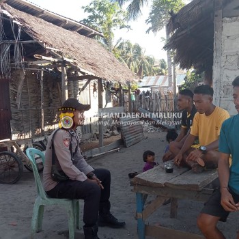 Bhabinkamtibmas Bripda Abraham Malau Sosialisasikan Kamtibmas Kepada Warga Desa Ilmamau