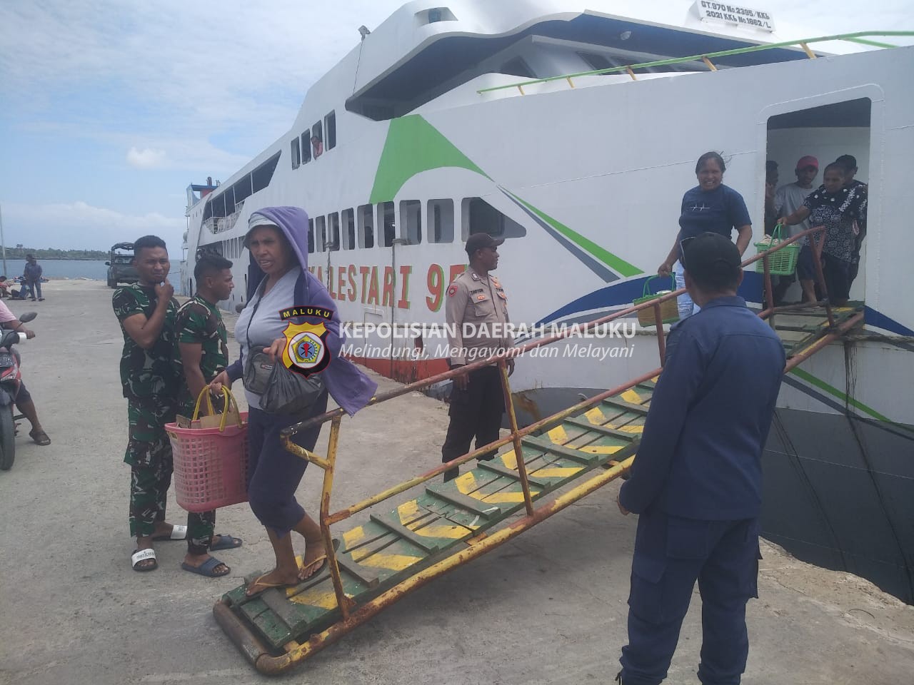 KPPP Polsek Serwaru Kedepankan Pelayanan Humanis Bagi Aktifitas Warga di Pelabuhan Laut